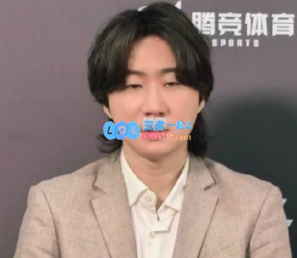 Daeny：队伍在逐渐提升全局选人策略让英雄组合面临短期挑战
