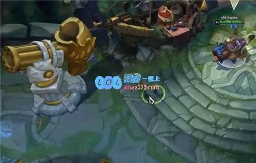 LOL无限火力激战一级团战中电信与网通的默契协作究竟是如何形成的
