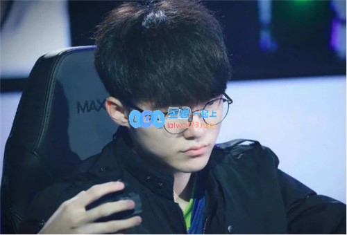 Teddy表示只要Faker坚信年龄不会影响操作能力，那么就一定不会受到年龄的限制