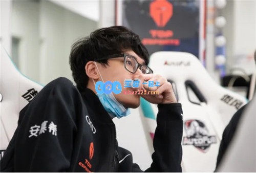 Karsa在排位赛中创下12连胜佳绩乌迪尔与豹女表现颇为出色