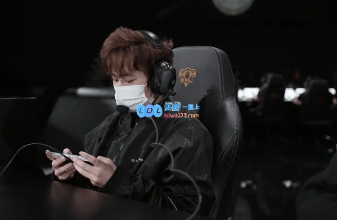 轻松幽默！JDG宣布启动无畏选手黑称整改计划，捍卫无畏团队荣耀不容小觑