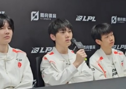 JackeyLove：电子竞技的道路充满挑战，未来还需更加努力和拼搏！