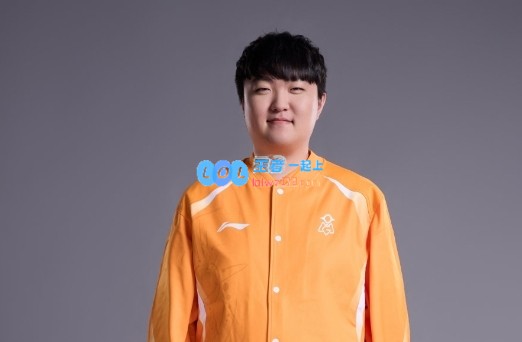 提醒大家！OMG辅助Moham在韩服修改游戏签名：呼吁大家不要互相辱骂