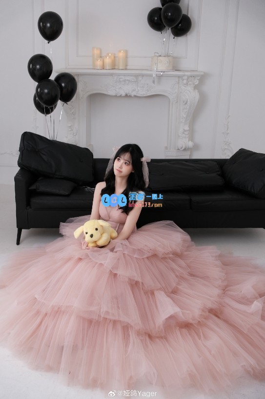 永劫无间女主持娅鸽分享新年愿望，期盼自身健康、平安与聪慧不断提升