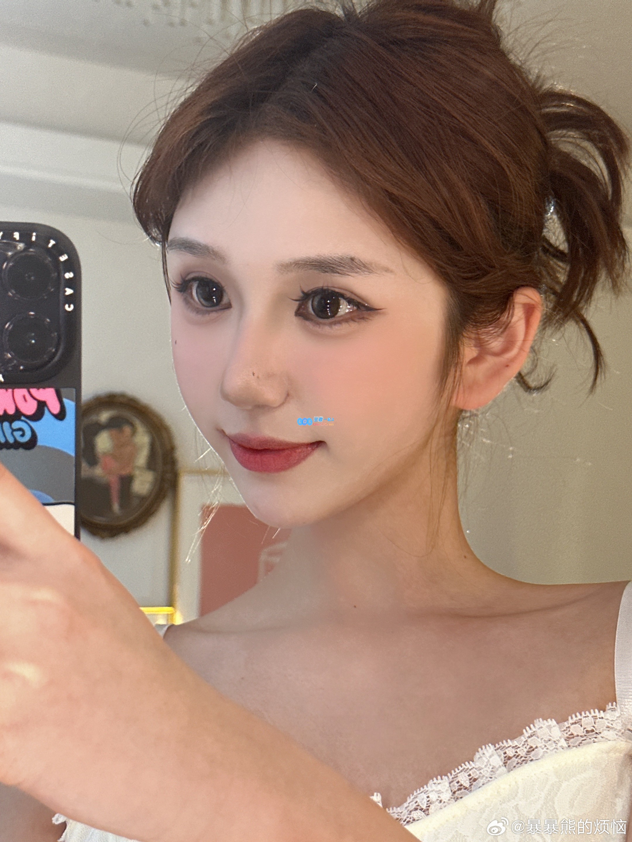CSGO女解说暴暴熊分享夏季美照，阳光似乎已经悄然来临