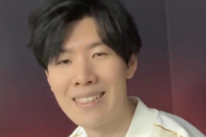 IG发布精彩选手后台幽默视频：微笑不仅是待人礼貌的体现，更是一种潜在的警示信号