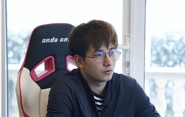 Fy说现在打职业社区环境太烂太恶臭了