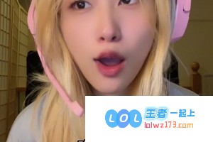 游戏玩家间暧昧期的轻松调戏与心动瞬间的浪漫互动体验
