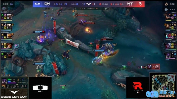 🎮许哥的精彩表现与超强压力！纵横杂耍间基地烟雾缭绕Perfect狂烤敌方3杀KT轻松夺得首局胜利