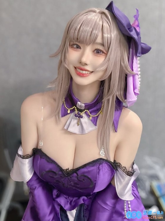 顶尖职业选手Faker的美女粉丝们纷纷晒出惊艳的Cos照：实力与美貌并存，真是令人赞叹不已！