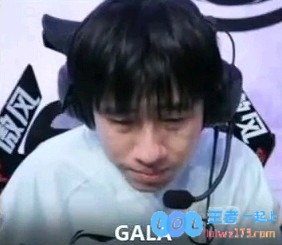 粉丝直言iG选手赛中表情：ts宛如冷宫里绝望的妃子，GALA的眼神中流露着深深的无奈与艰辛