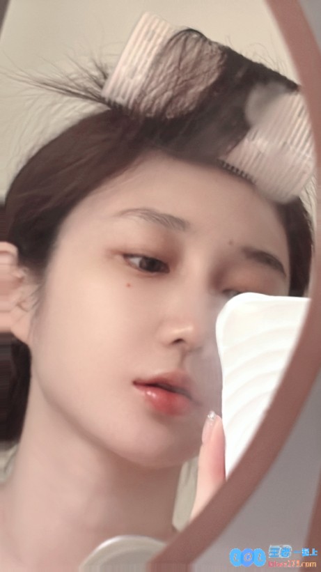 主持小悠温馨晒照：我生活中的美好草稿箱与甜蜜记忆??