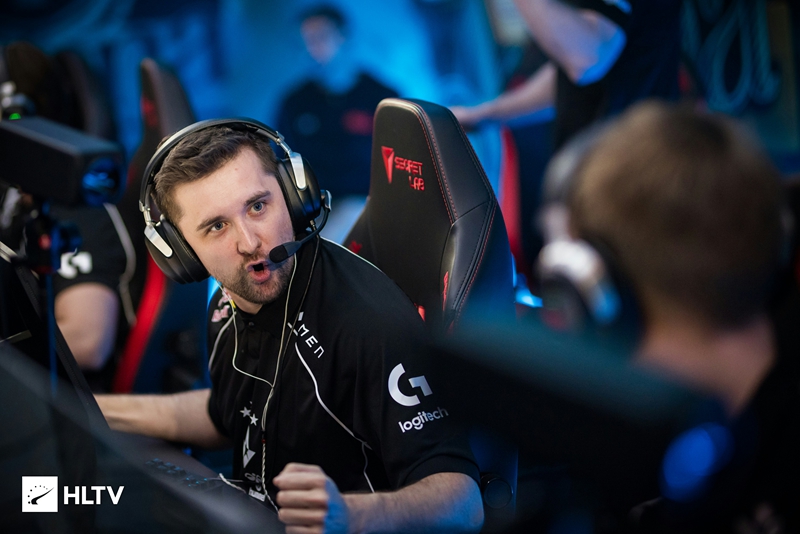 HLTV茶话会：electroNic不应继续担任指挥，kyousuke的未来