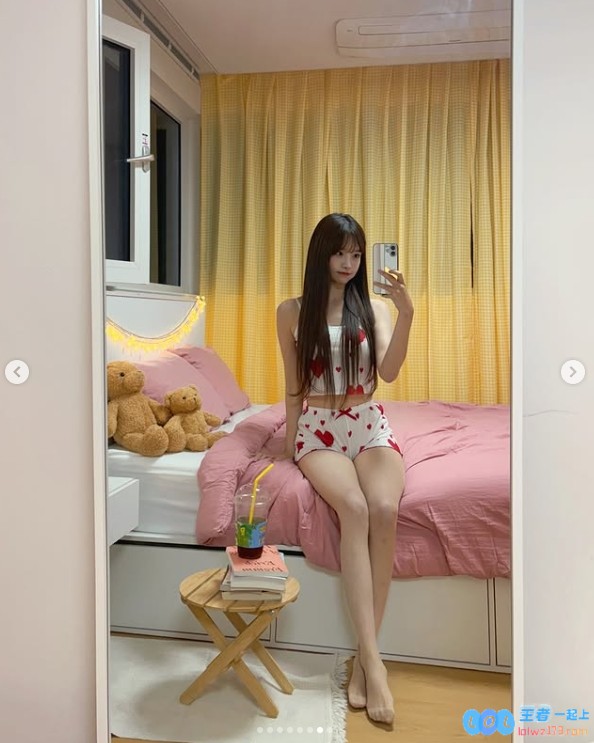韩版热剧《完蛋美女》主演MJ甜美晒照：一起来瞧瞧她的时尚睡衣穿搭吧！