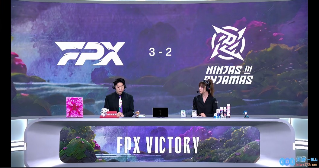 不敌FPX令人失望，NIP粉丝愤怒质疑亚索的价值：表面上是4保1，实则却是1保4的无奈局面！