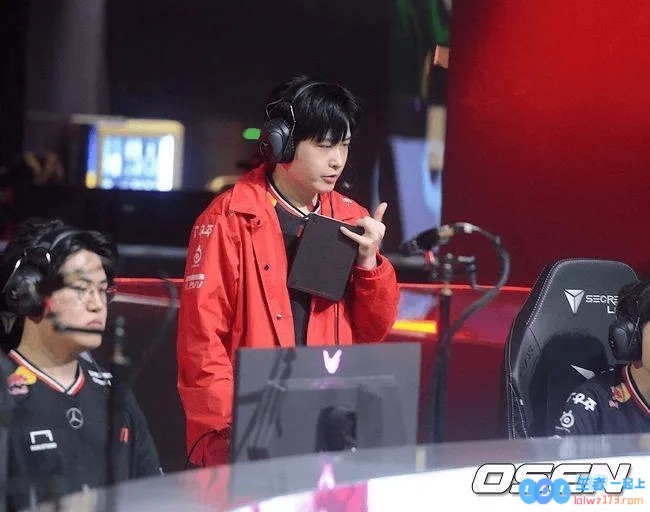 Tom教练谈球队目前的状态：尚未达到最佳，Doran正在逐步适应并融入T1的团队风格
