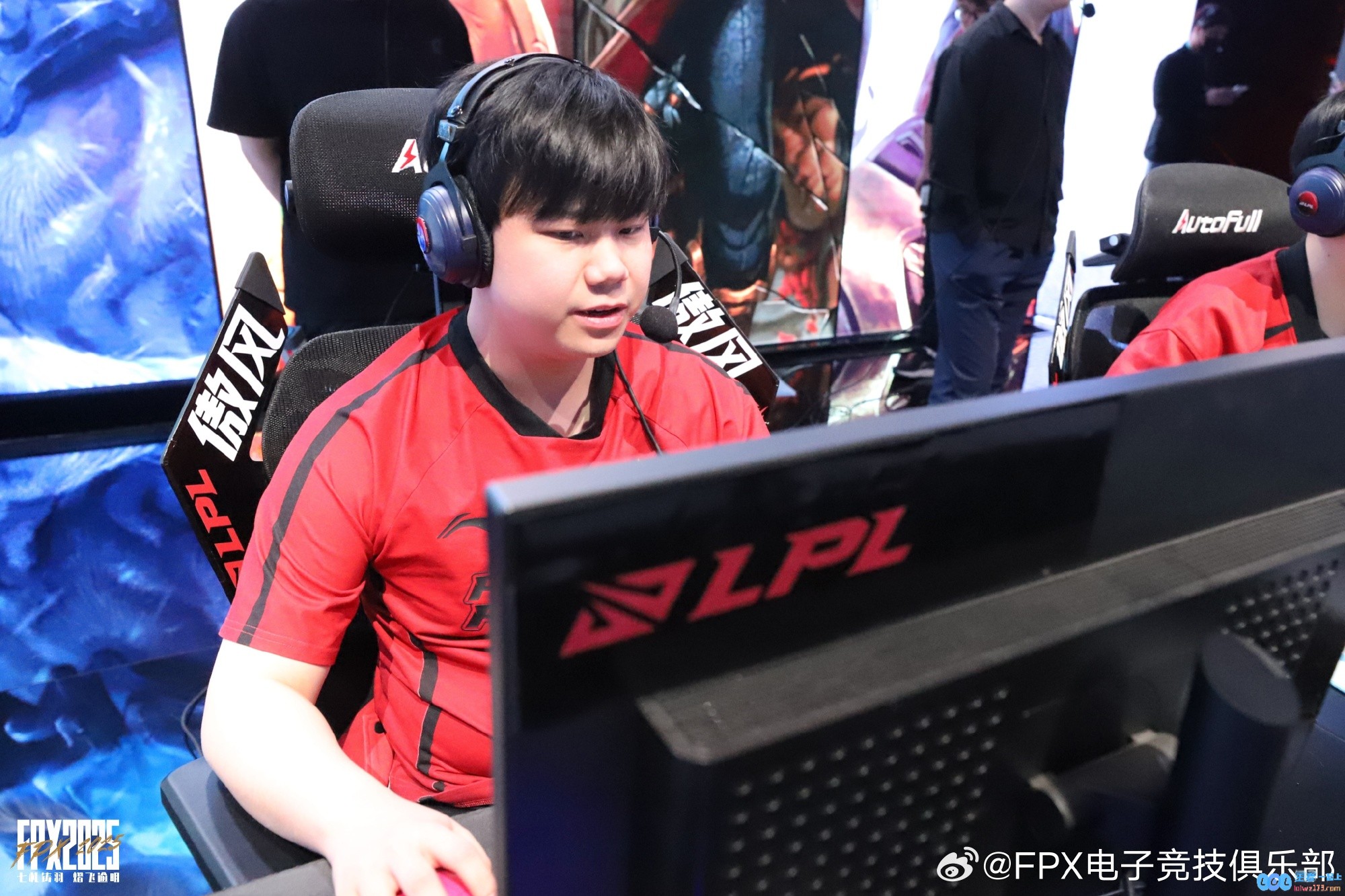 打野之王Shad0w再创辉煌，本赛段两度豪取17杀，平追季后赛打野单场击杀数的辉煌纪录