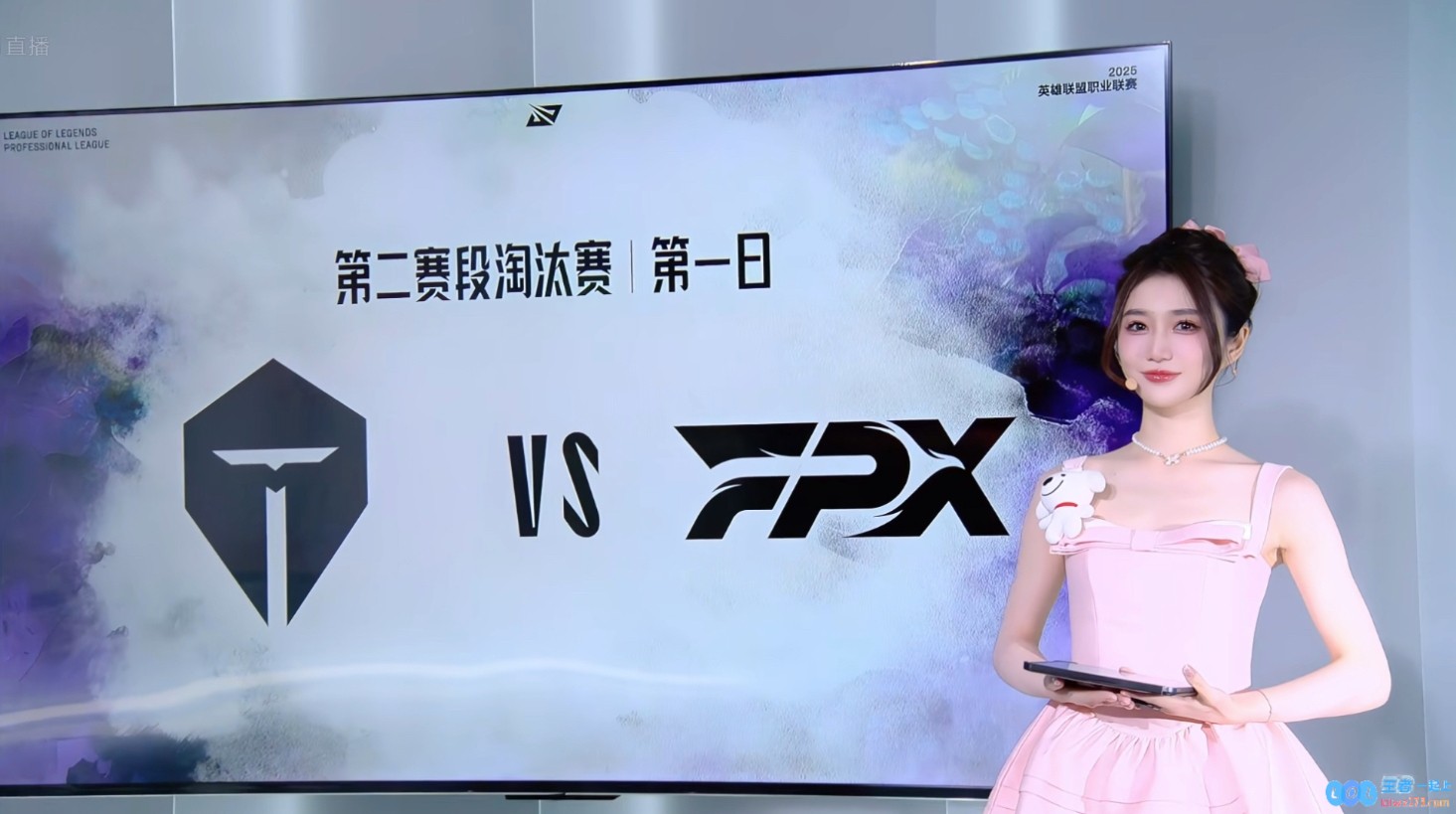小悠珊珊温馨晒照：阖家团圆的迟来端午祝福，宝贝们假期欢愉快乐每一天～