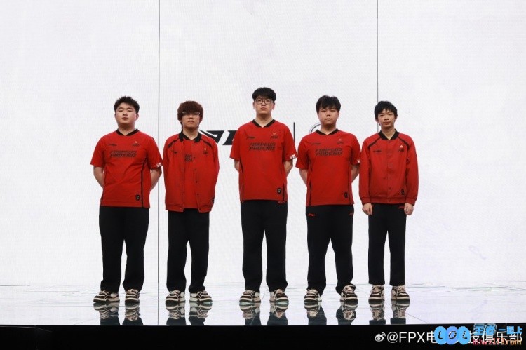 FPX发文告别第二赛段：精感石没羽岂畏惮险艰我们下个赛段见！