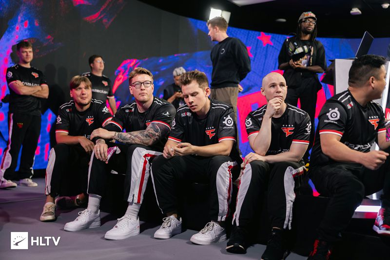 EliGE：虽然和s1mple上次搭档已是多年前，但默契依然存在