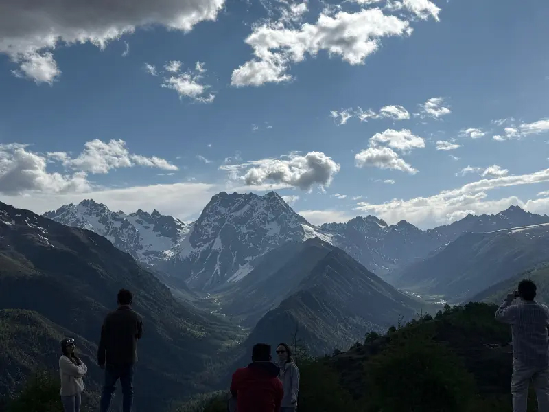 nobody分享云南旅游明信片：人就应该待在没天花板地方