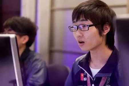 鲷哥对比国内外刀塔俱乐部的环境差异：国内纯烧钱