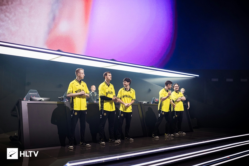 mezii：MOUZ在诸多采访中誓要拿下我们，现在看他们的了