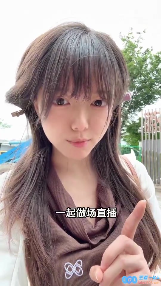 骆歆还原名人堂拍摄：视频版本来了！这下不会觉得不像我了吧？！