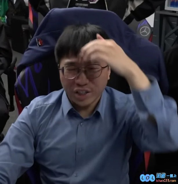 LoL官推发布AL＆GEN教练表情：两种反应，玩家热议与情感共鸣