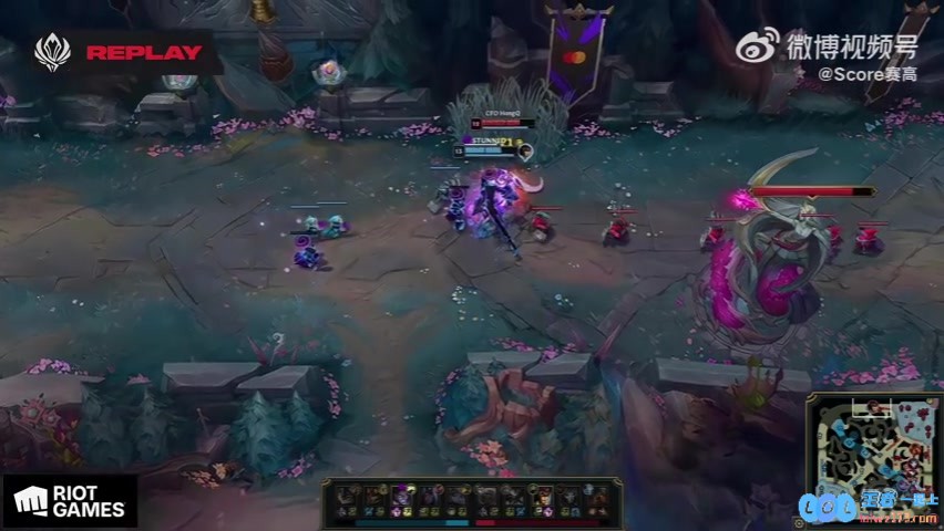 新老中单的单挑！HongQ先石化命中再躲石化反杀Faker