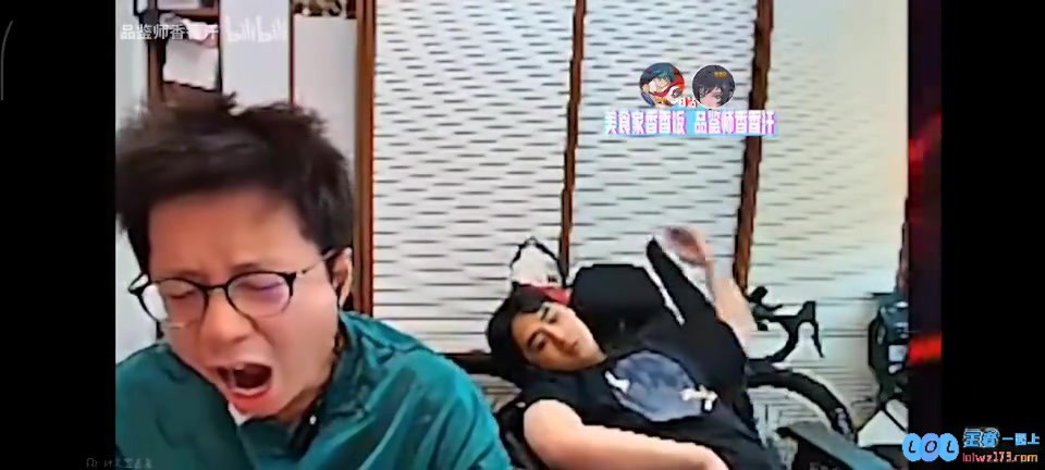 熬晕了米勒和毛毛，两人在T1vsCFO中间直接昏睡，电竞赛事之中的极致考验