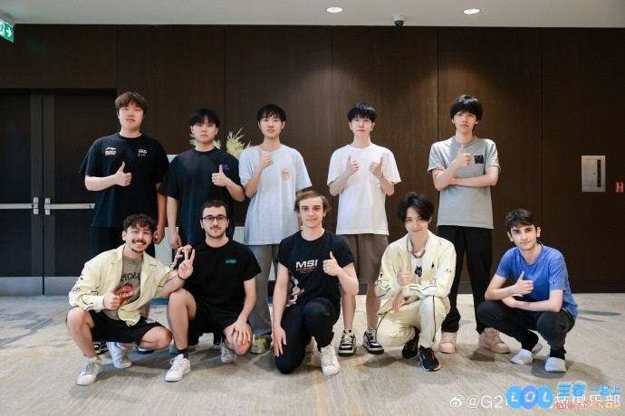 G2晒与BLG交换队服照：好兄弟，一秒不见如隔三秋，展现电竞圈温暖与团结