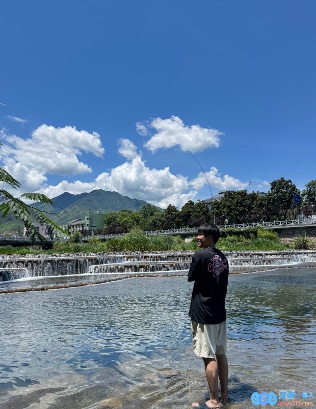 自由人身份很自由！Wei在社媒晒出与老队友GALA爬山照片⛰️