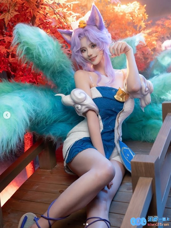 Faker美女粉丝晒照Cos温泉阿狸皮肤：紫色的头发也很有韵味哦~