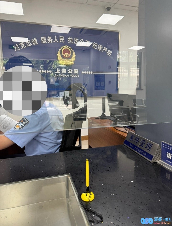 这也偷？Flandre放在米线店的和Viper的拍立得合照丢失老板已经报警