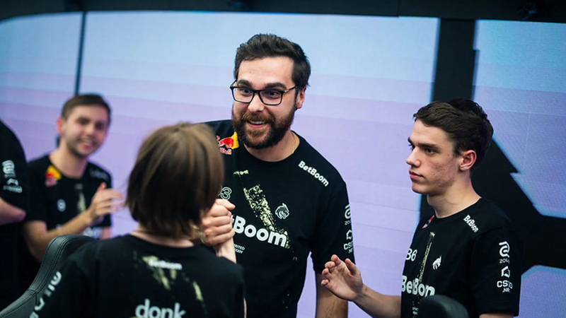 HLTV茶话会：EliGE和Twistzz互换东家？zont1x的未来？