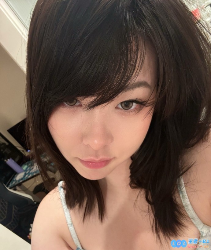 mayumi更博：我要去上海和成都看2025全球总决赛啦！好开心好开心！这是一场令人期待的盛宴！