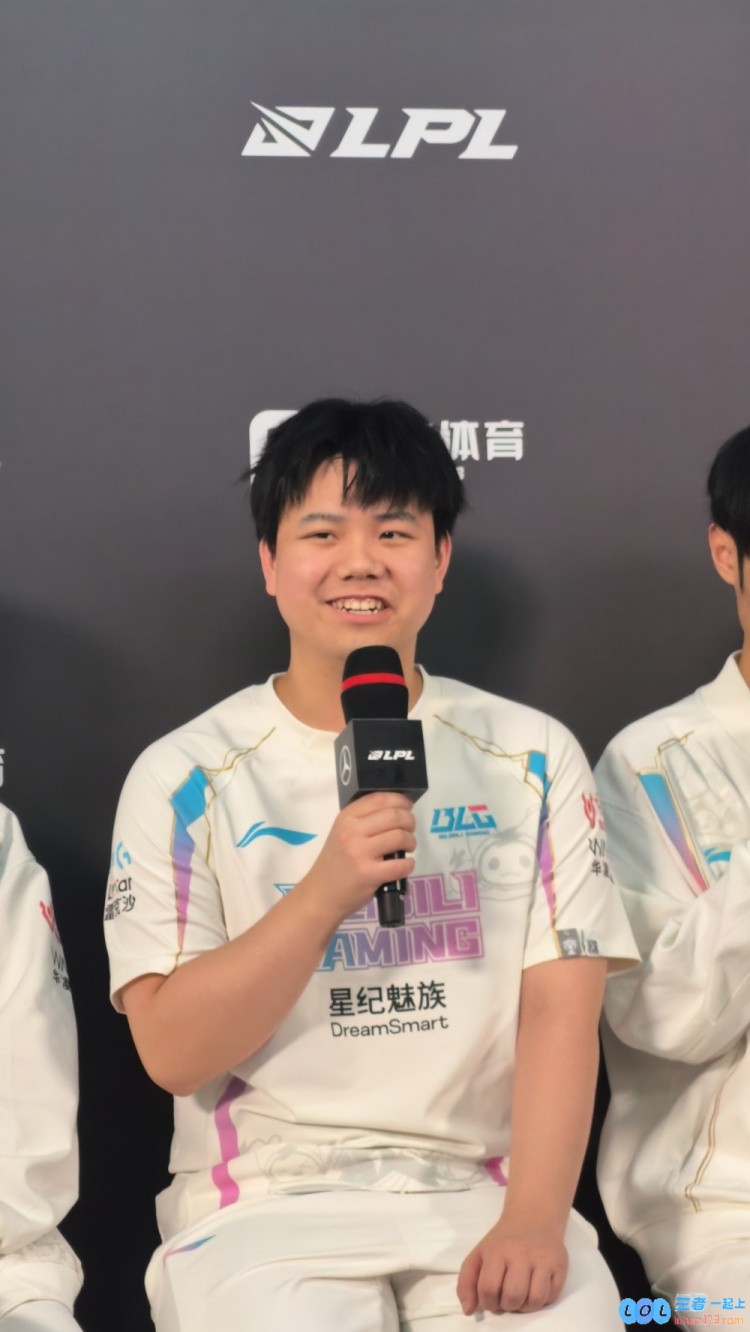 还有季后赛呢？Shad0w预测队伍连胜将会延续到常规赛结束，未来仍待期待的奇迹！