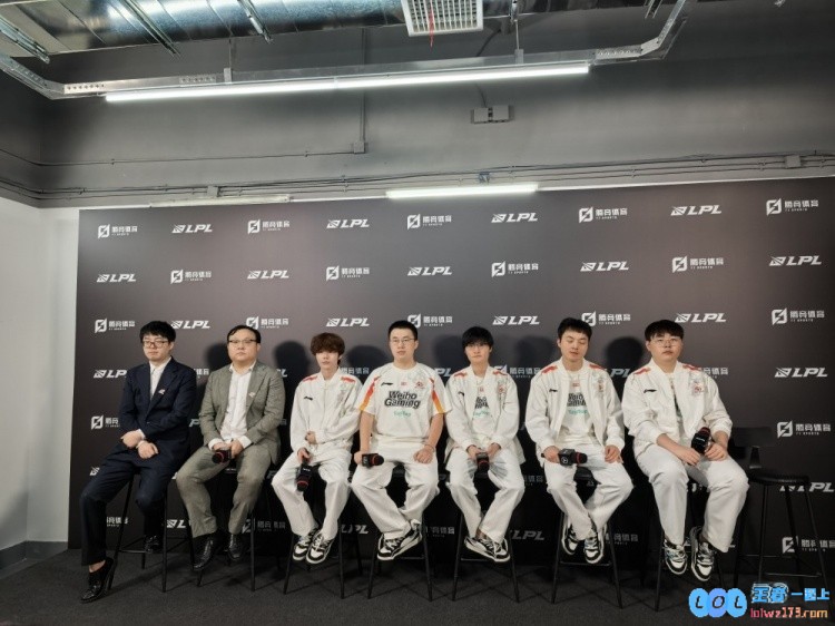 WBG赛后群访Xiaohu：我们打团不够好资源团落位太慢给不到压力，团队协作待提升