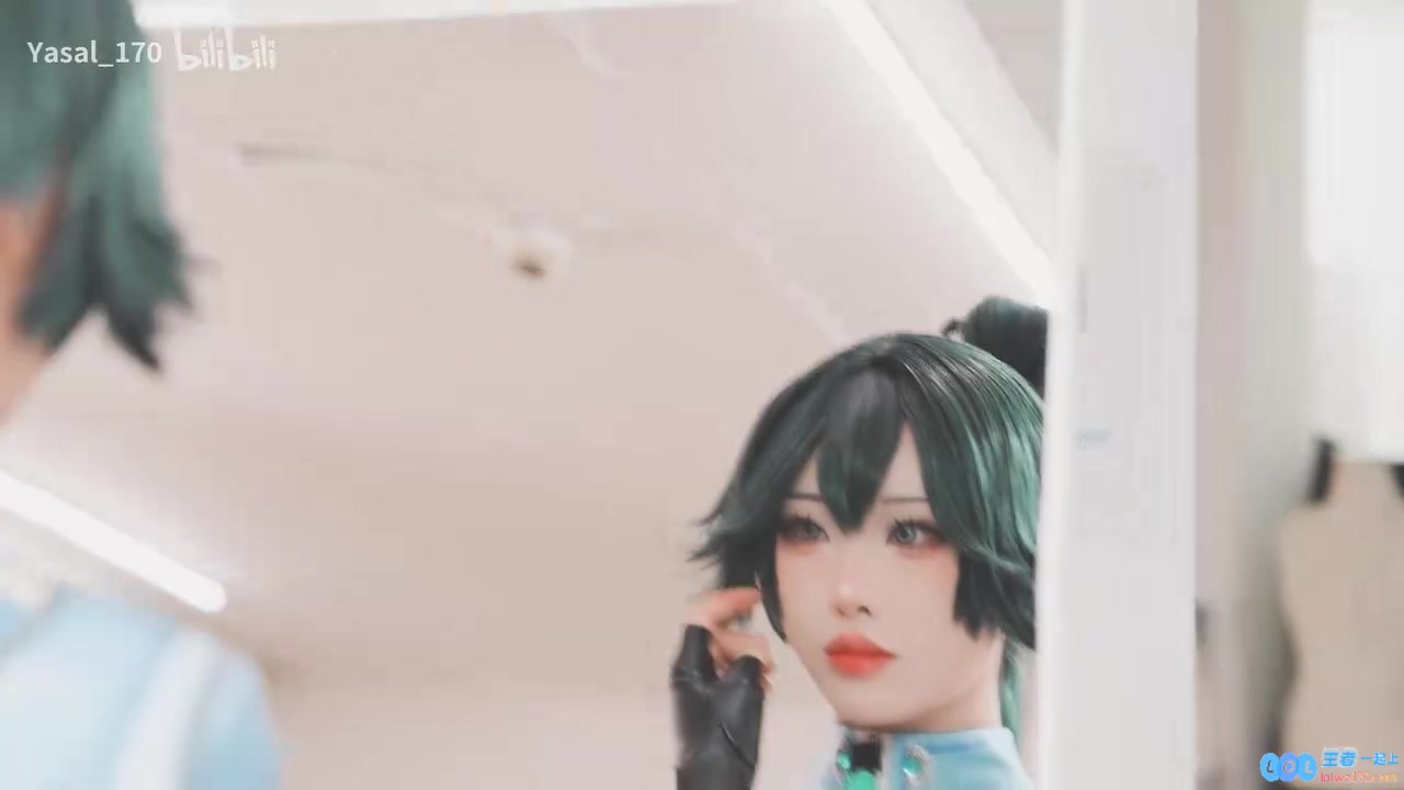 韩国CoserYasal更新视频：这样的大雨天气，我是第一次拍摄，令人难忘的经历
