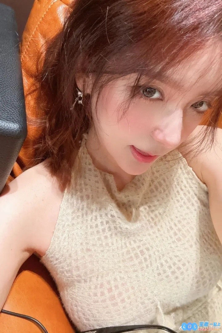 放假了！LP官方解说Rita晒照：好光！瞬间引发粉丝热议，如何优雅享受假期？