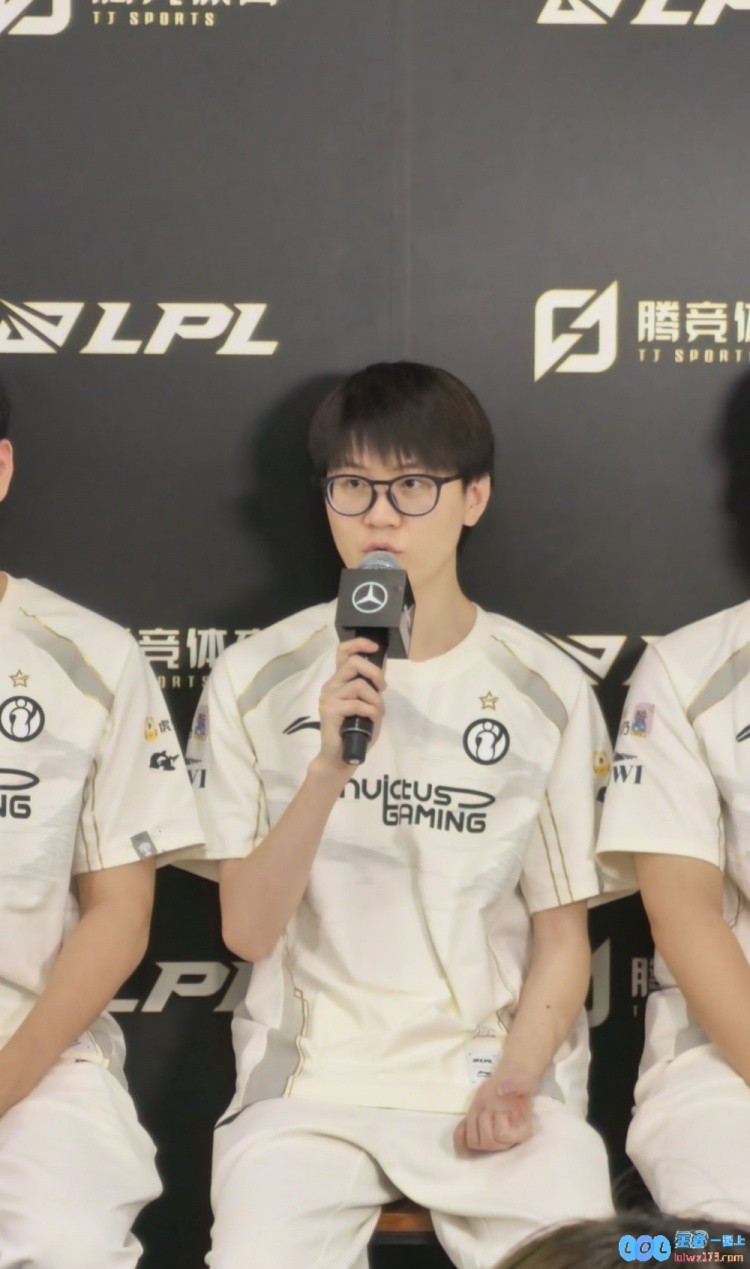 Meiko：JDG一年都没赢过我们赛前就跟明凯说让他好好休息，期待新赛季的精彩对决