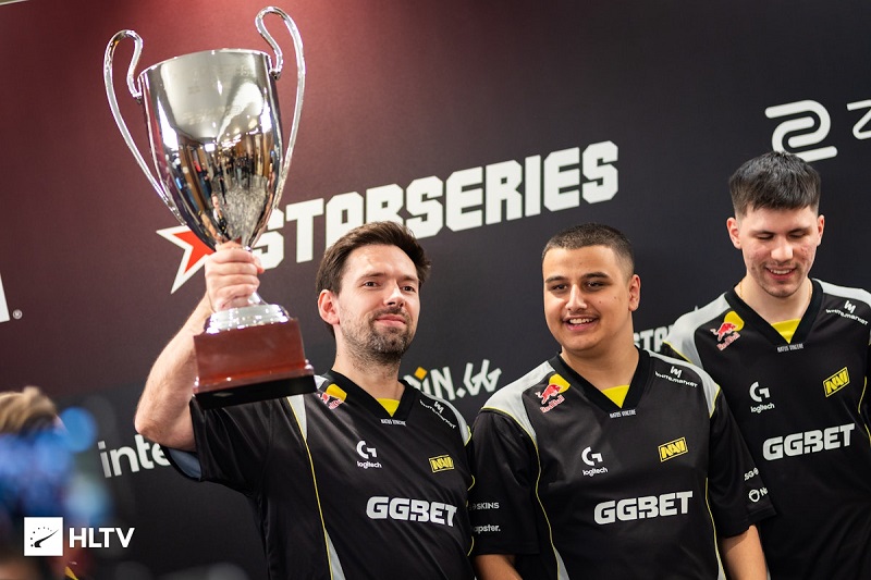 NAVI捧杯StarLadder秋季赛，赢得自2024年10月以来首个冠军