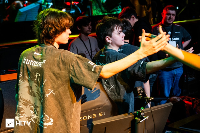 Spirit青训教练：kyousuke在Falcons没被限制