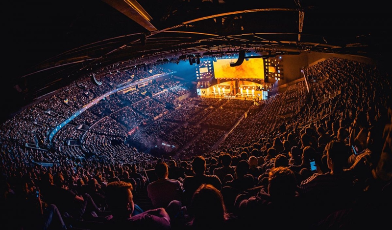 期望与现实：CS2两周年回望