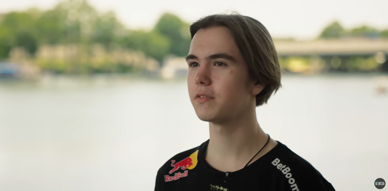 Spirit深度揭秘：donk与kyousuke的身价、选手家庭以及队规