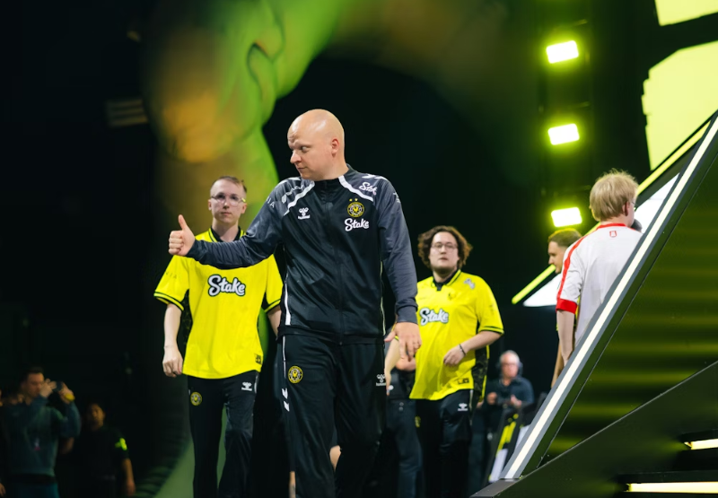 Vitality教练XTQZZZ因病将缺席EPLS22初期比赛