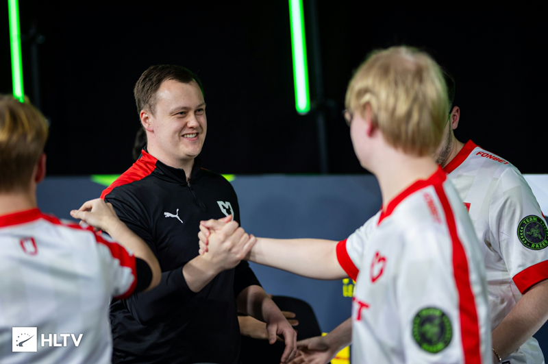 sycrone：打Falcons必须掌握节奏，Major三阶段直邀非常重要